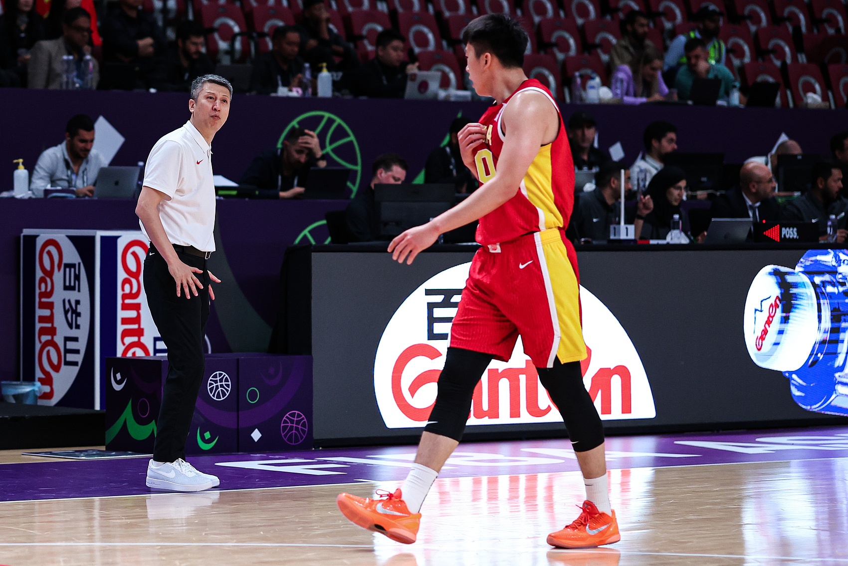 开云体育下载-王俊杰：郭导说我在美国可能比较自由 但是想要打好球一定要自律